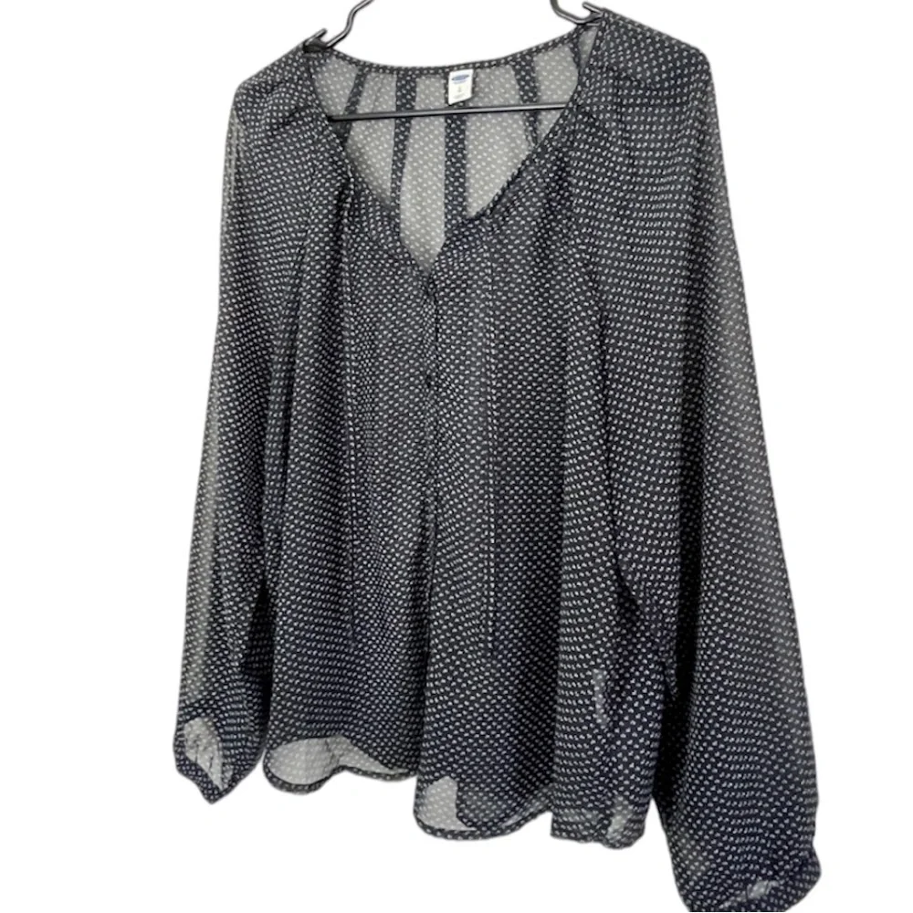 Old Navy Long Sleeved Sheer Peasant Blouse Sz L - Picture 2 of 10